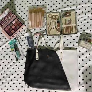 Women’s beauty bag